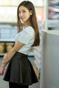 小泉彩